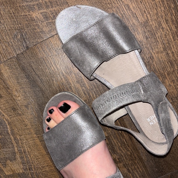 Women’s sandals - Picture 3 of 4